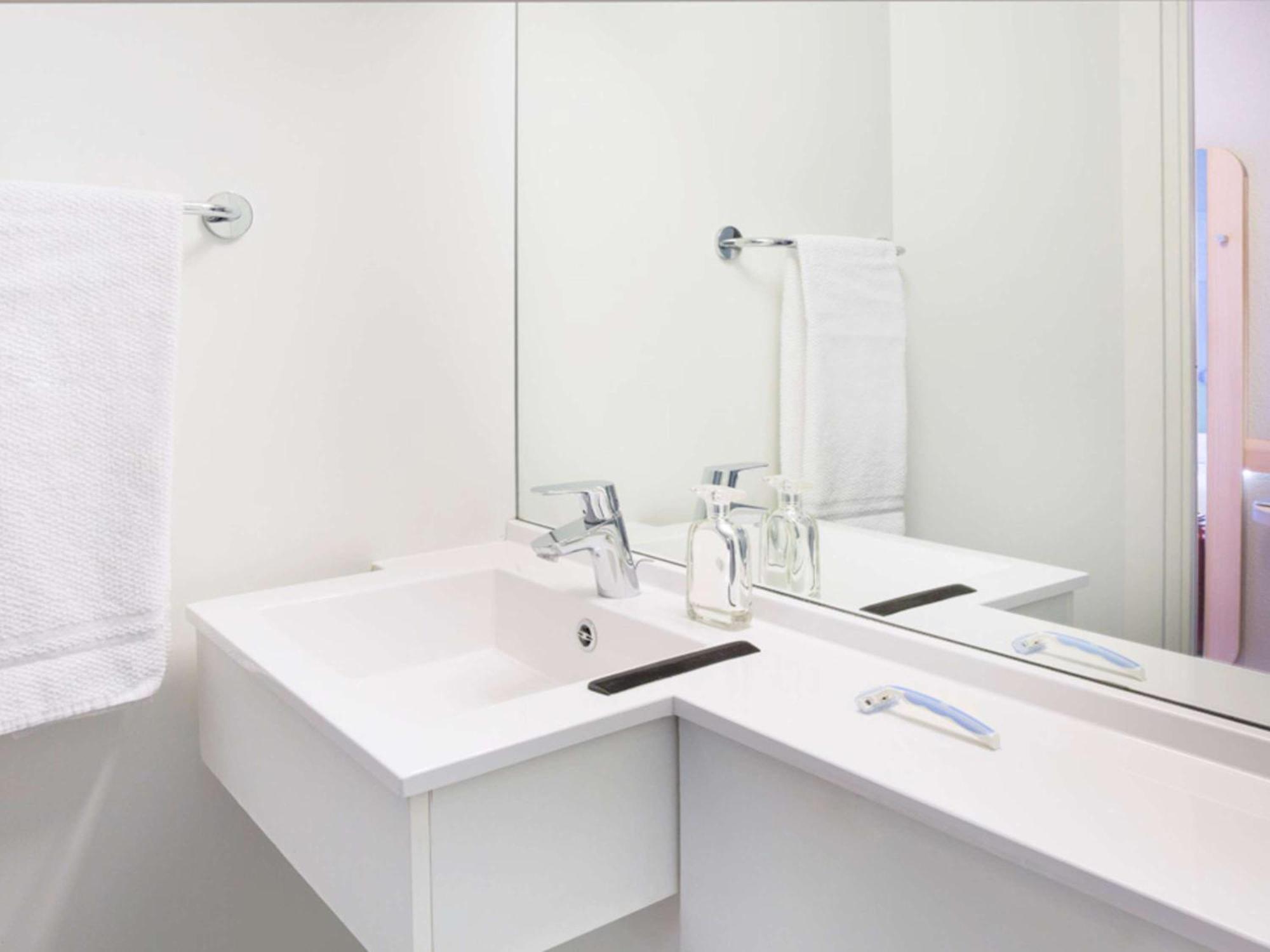 Ibis Budget Thonon Les Bains ภายนอก รูปภาพ