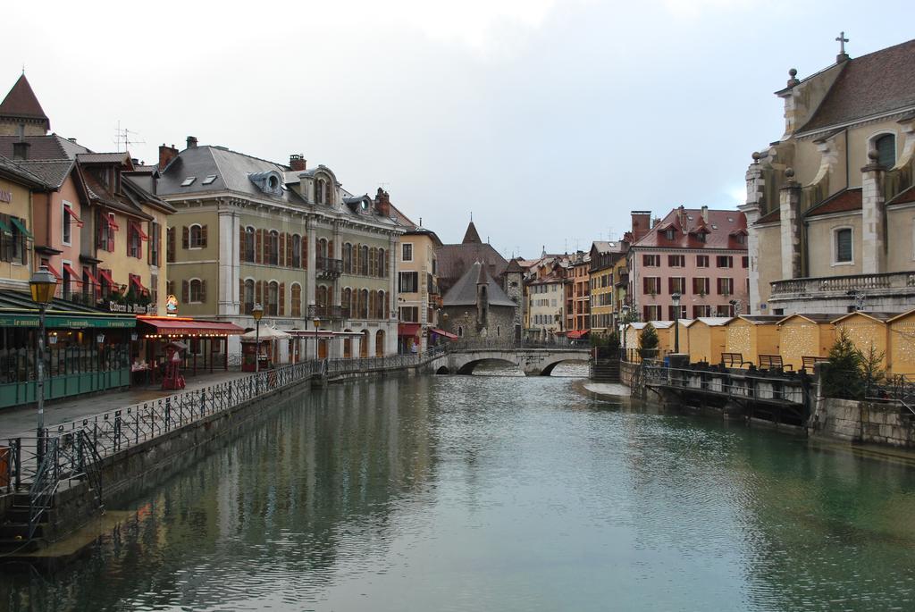 Ibis Budget Thonon Les Bains ภายนอก รูปภาพ
