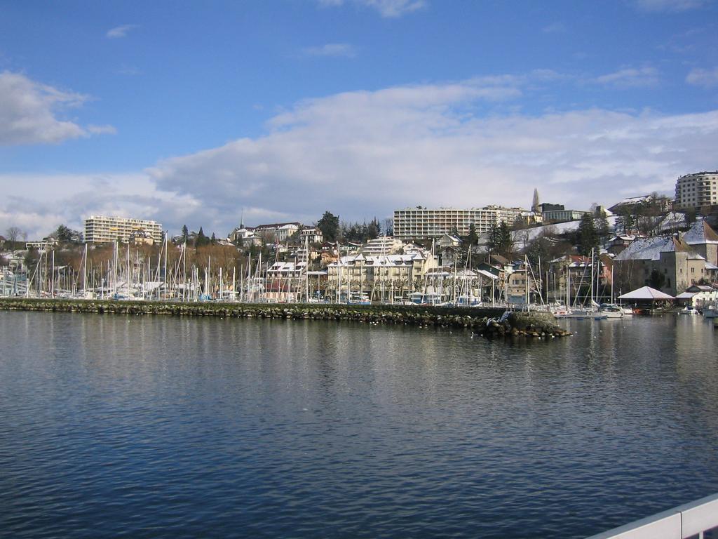 Ibis Budget Thonon Les Bains ภายนอก รูปภาพ