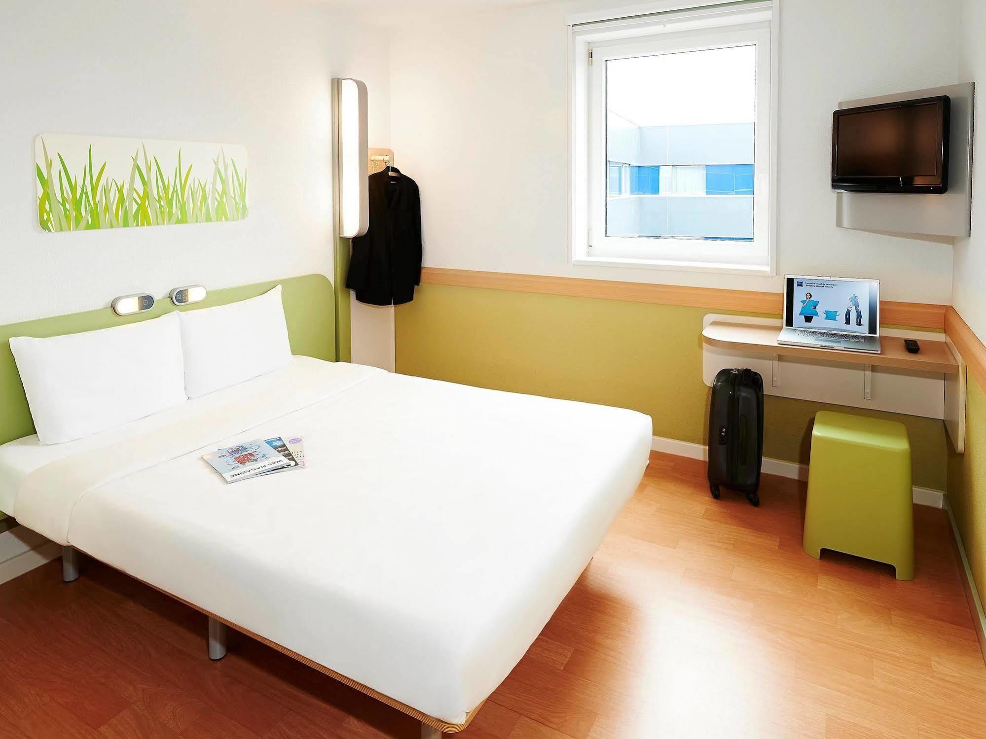 Ibis Budget Thonon Les Bains ภายนอก รูปภาพ